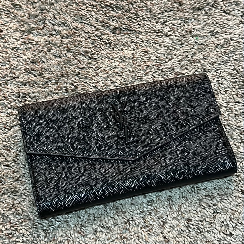 Black wallet